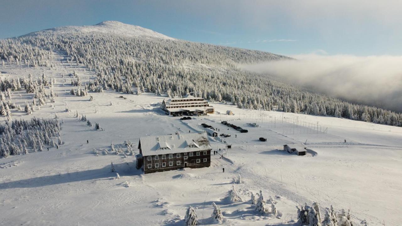 Hotel Spindlerova Bouda Spindleruv Mlyn Exterior photo